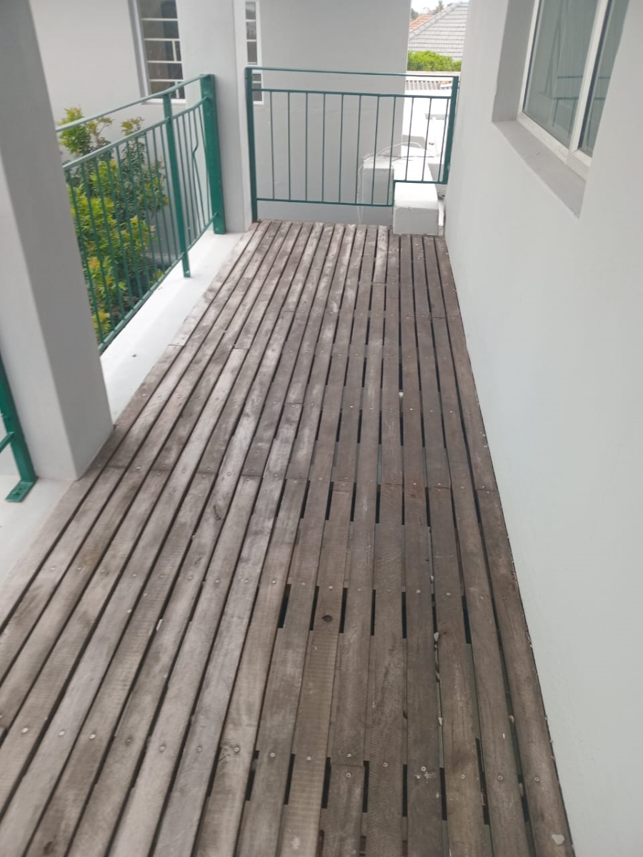 To Let 1 Bedroom Property for Rent in Plumstead Western Cape
